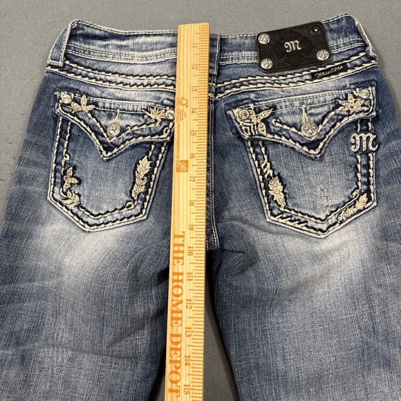Miss Me Easy Capri Jeans Women 27 Distressed Embellished THICK STITCHING - Picture 9 of 10
